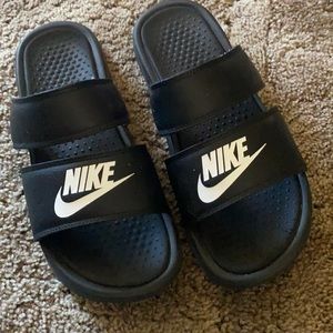 Nike slides